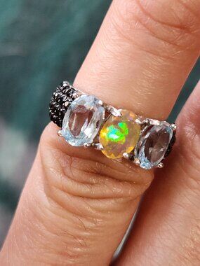 NIB VTG 925 Three-Stone Blue Topaz Natural Ethiopian Opal Spinel Ring Sz 4-4.5
